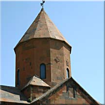 Le tambour et la coupole de l'église