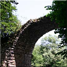 L'arche du pont médiéval