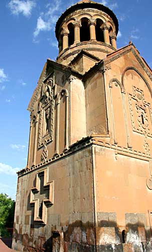 Eghvard, église de la Mère de Dieu Eghvard, église de la Mère de Dieu