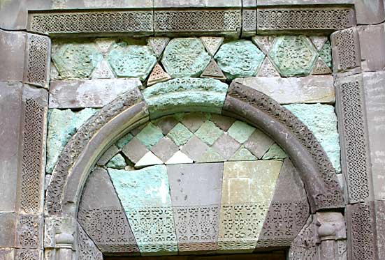 Makaravank, porte ouest église principale Makaravank, porte ouest église principale