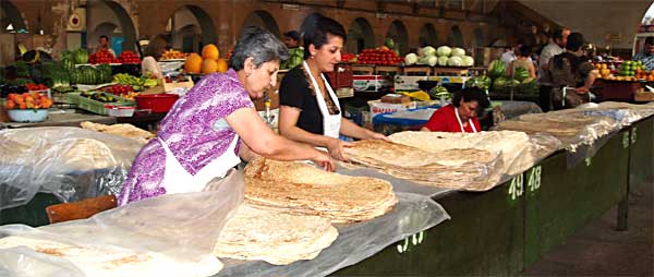 Au marché couvert d'Erevan