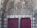 Vue générale du portail roman, côté nord