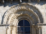 Façade ouest, fenêtre centrale étage supérieur