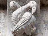 Lichères (16), oiseaux à la corniche de l'abside